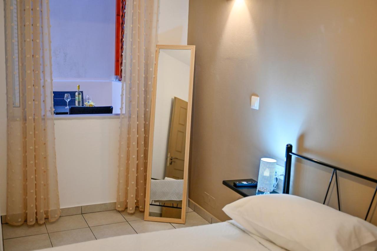 Artemis No.2 Apartment 基萨莫斯 外观 照片